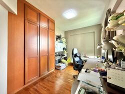 Simei Green Condominium (D18), Condominium #588835141